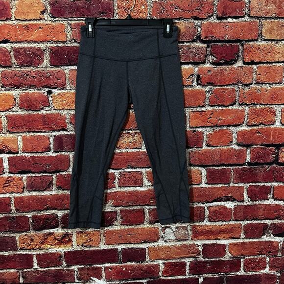 Lululemon Capri leggings size 6 - Picture 1 of 8